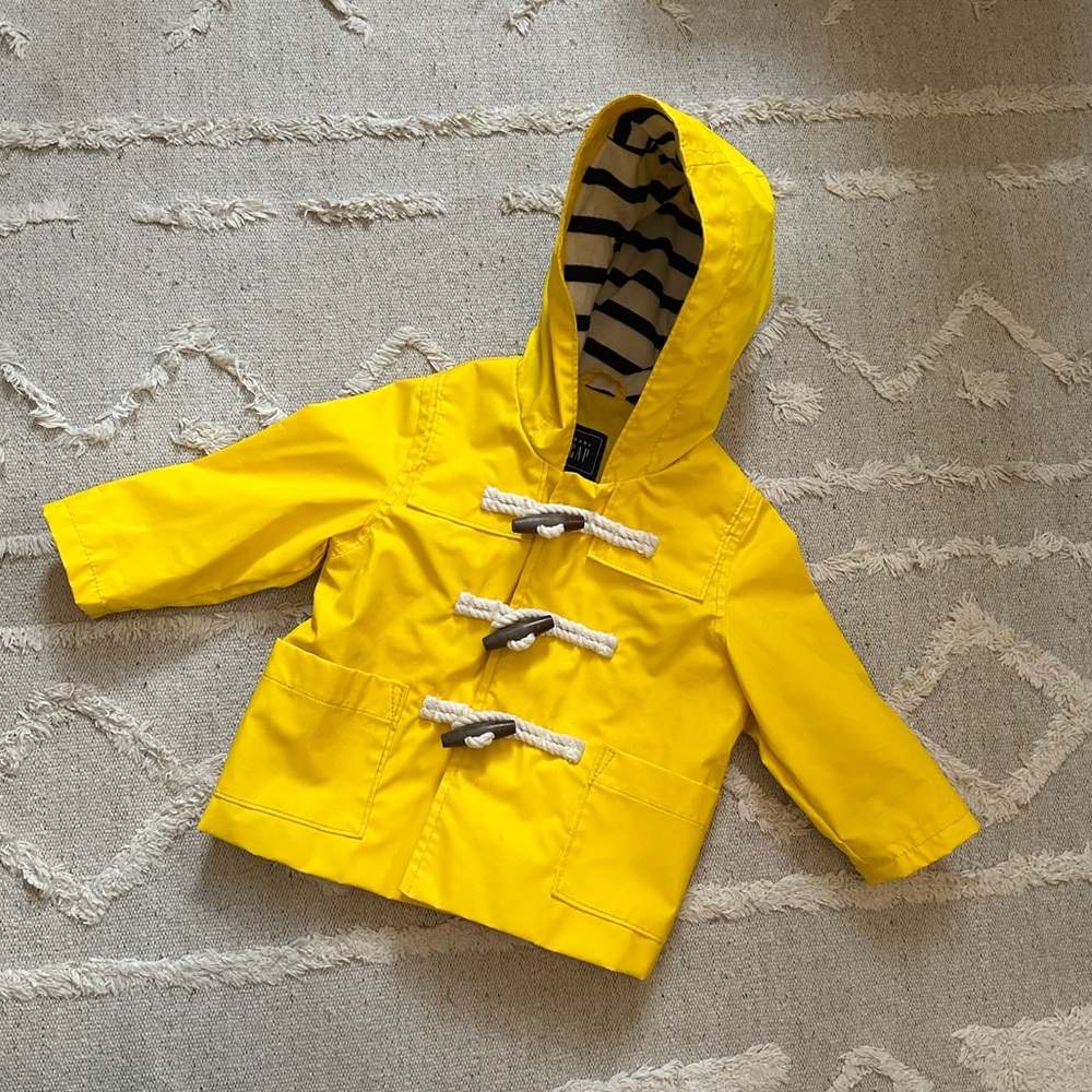 Baby Gap Toggled Yellow Rubber Rain Slicker - Picture 1 of 4